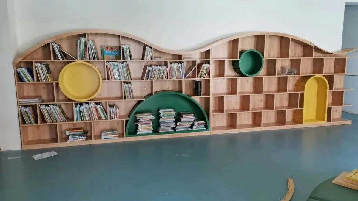 Curved Wall Bookshelf, E0 Grade