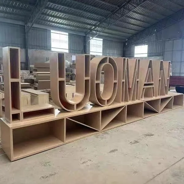 Retail Curved & Open-Grid Display Shelving